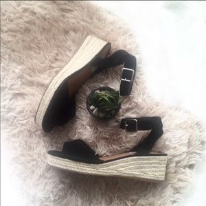 Steve Madden elodie wedges! Like new